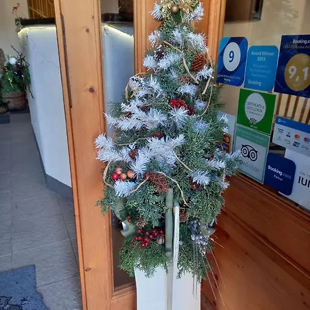 Aghinas Guest house Bosa