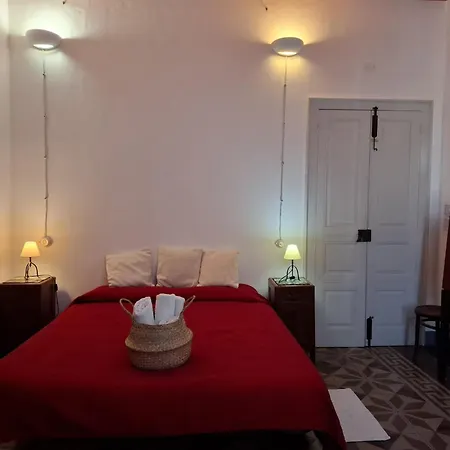 Casa de hóspedes Aghinas 3*