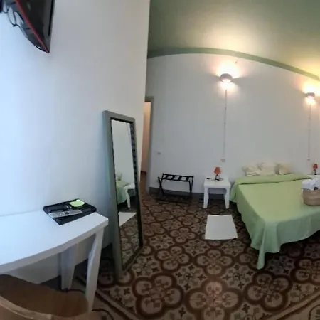 Aghinas Vendégház Bosa