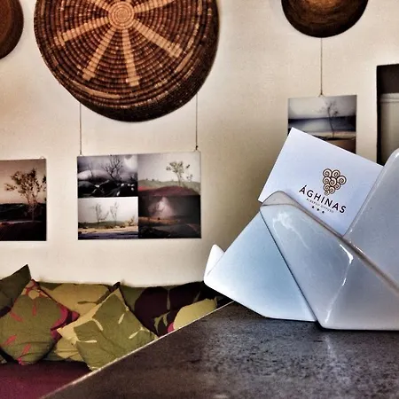 בית הארחה Aghinas 3*