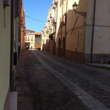 Aghinas Guest house Bosa