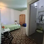 Aghinas Pensionat