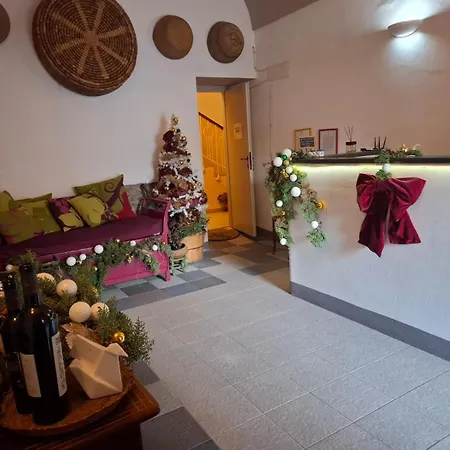 Aghinas 招待所 博萨