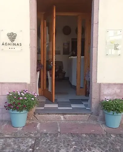 Aghinas 招待所 3*