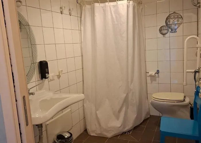 Aghinas 招待所 博萨